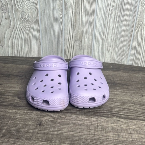 CROCS Other - Crocs Light purple Youth size J3